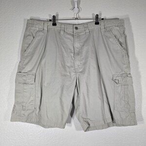 Wrangler Khaki Cargo Shorts Men Size 44 Classic Fit Flat Front Pockets Cotton